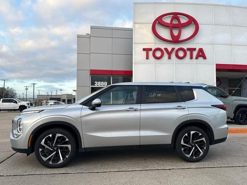 2024 Mitsubishi Outlander SE 2.5 2WD