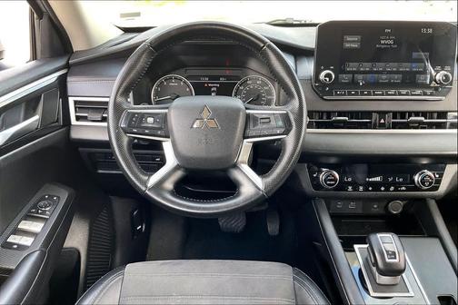 2024 Mitsubishi Outlander SE 2.5 2WD