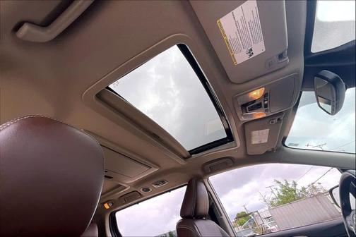 Blizzard Pearl 2020 Toyota Sienna Limited