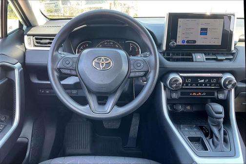 Ice Cap 2025 Toyota RAV4 XLE