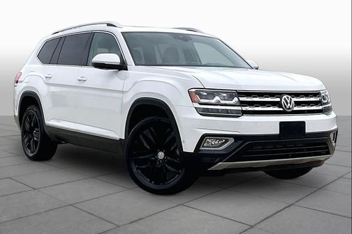 Pure White 2019 Volkswagen Atlas 3.6L SEL Premium