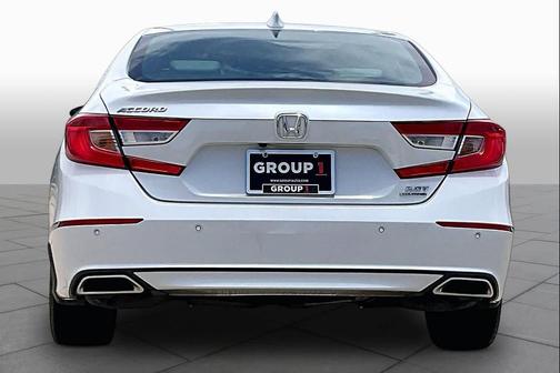 Platinum White Pearl 2021 Honda Accord Touring 2.0T