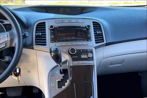 2010 Toyota Venza Base