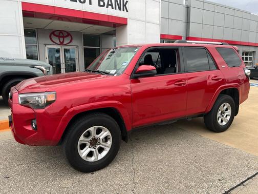 2024 Toyota 4Runner SR5