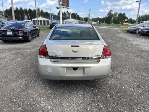 Gold Mist Metallic 2011 Chevrolet Impala Fleet
