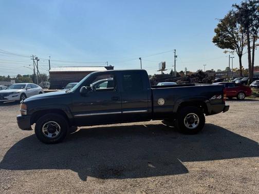 2004 GMC Sierra 1500 SLE Extended Cab