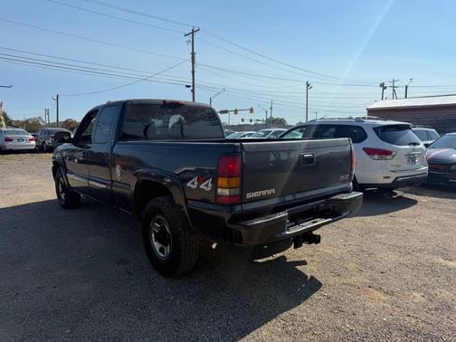 2004 GMC Sierra 1500 SLE Extended Cab