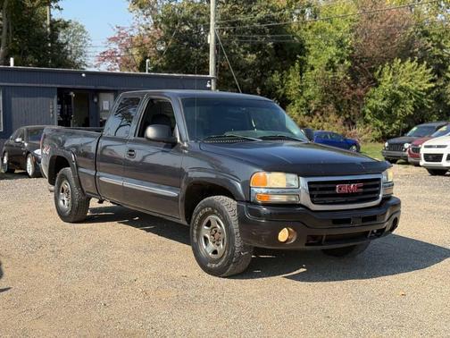 2004 GMC Sierra 1500 SLE Extended Cab