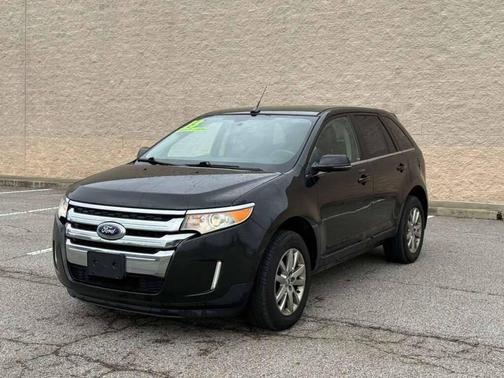 Tuxedo Black Metallic 2013 Ford Edge Limited