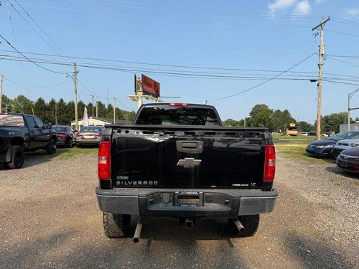 Black 2011 Chevrolet Silverado 1500 LT