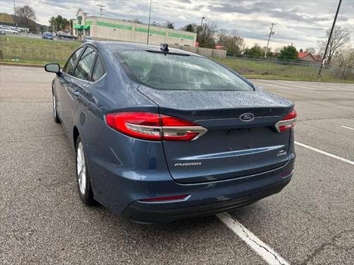 2019 Ford Fusion Hybrid SE