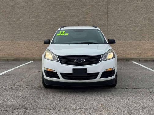 2017 Chevrolet Traverse LS