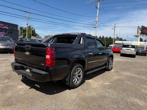 Black 2011 Chevrolet Avalanche 1500 LTZ