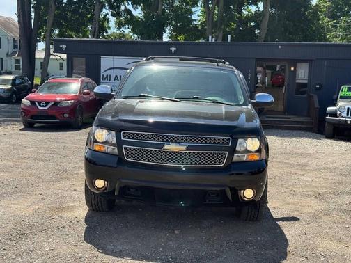 Black 2011 Chevrolet Avalanche 1500 LTZ