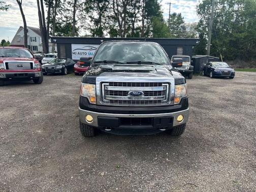 Tuxedo Black Metallic 2014 Ford F-150 XLT