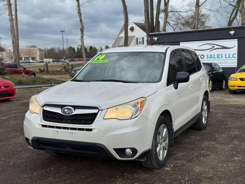 2014 Subaru Forester 2.5i
