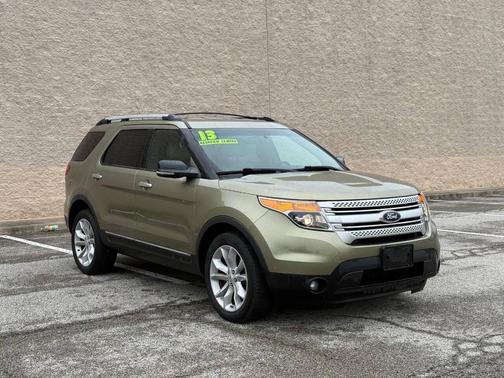Ginger Ale Metallic 2013 Ford Explorer XLT