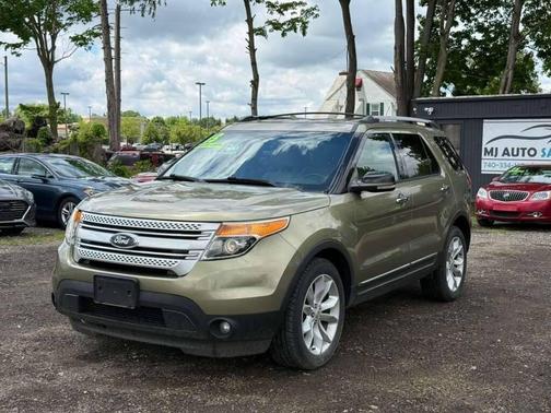 Ginger Ale Metallic 2013 Ford Explorer XLT