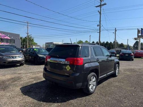 Carbon Black Metallic 2013 GMC Terrain SLE-2