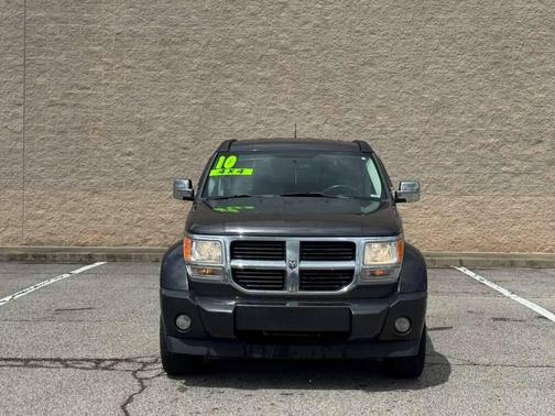 Natural Green Pearlcoat 2010 Dodge Nitro SE