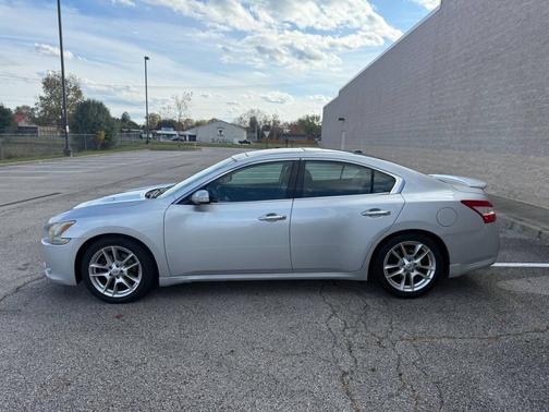 2011 Nissan Maxima SV