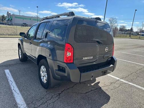 2010 Nissan Xterra S