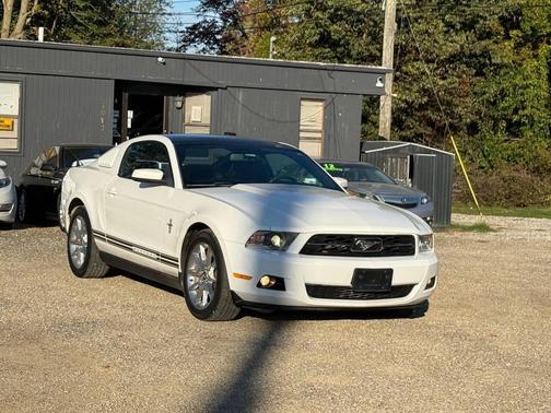 2010 Ford Mustang Premium