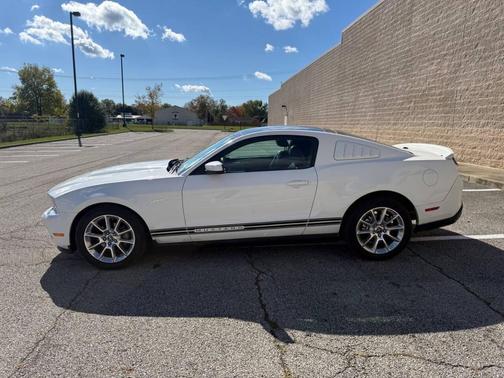 2010 Ford Mustang Premium