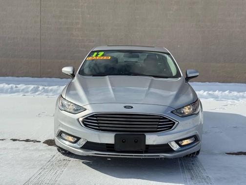 2017 Ford Fusion Hybrid SE