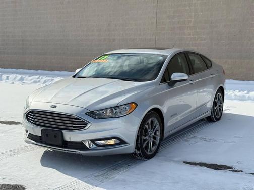 2017 Ford Fusion Hybrid SE
