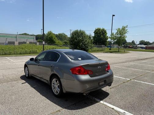 Graphite Shadow 2010 INFINITI G37x Base