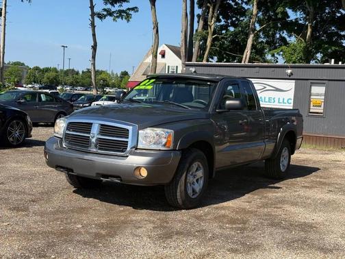 Mineral Gray Metallic Clearcoat 2007 Dodge Dakota SLT Club Cab