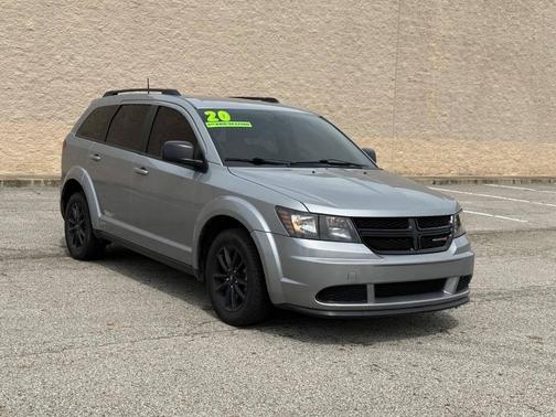 Redline 2 Coat Pearl 2020 Dodge Journey SE Value