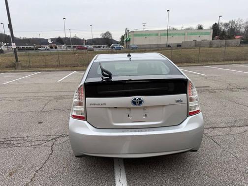 2010 Toyota Prius One