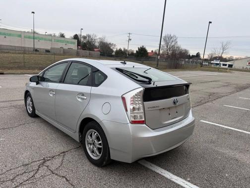 2010 Toyota Prius One
