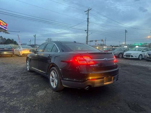 2013 Ford Taurus SEL