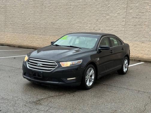 2013 Ford Taurus SEL