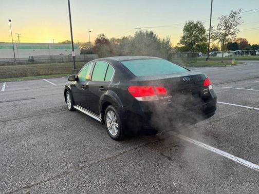2010 Subaru Legacy Premium