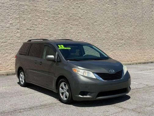 Cypress Pearl 2012 Toyota Sienna LE
