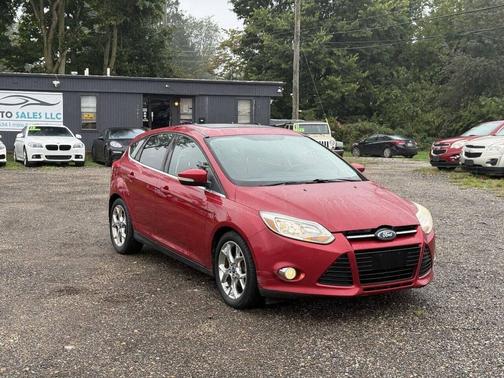 Red Candy Metallic Tinted Clearcoat 2012 Ford Focus SEL