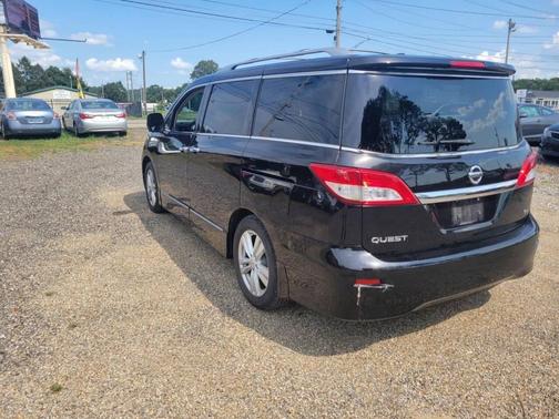 2013 Nissan Quest SV