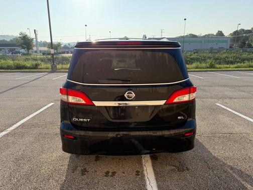 2013 Nissan Quest SV