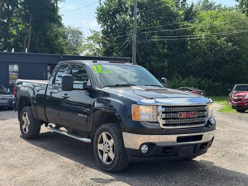 Onyx Black 2013 GMC Sierra 2500 SLE