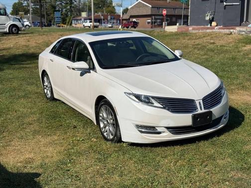 2016 Lincoln MKZ Base