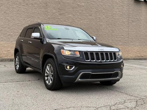 Brilliant Black Crystal Pearlcoat 2015 Jeep Grand Cherokee Limited