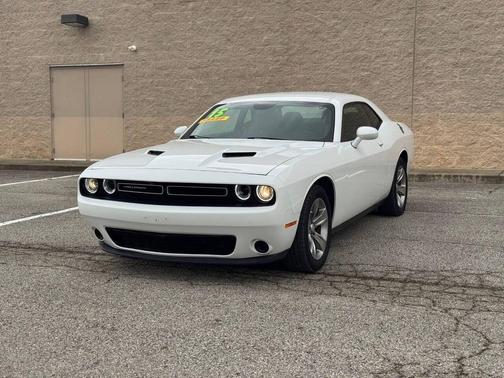 2015 Dodge Challenger SXT
