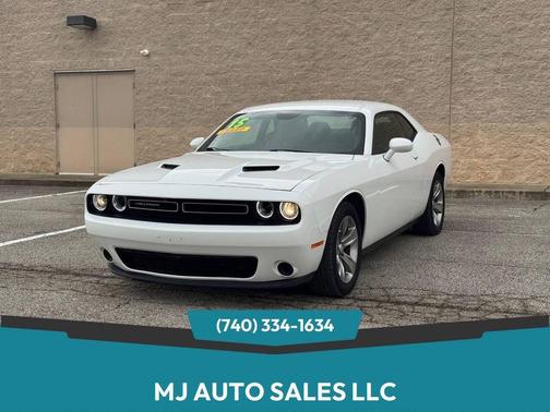 2015 Dodge Challenger SXT
