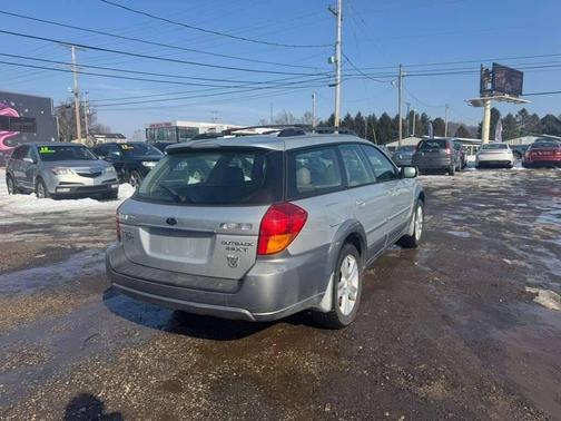 2005 Subaru Outback 2.5 XT