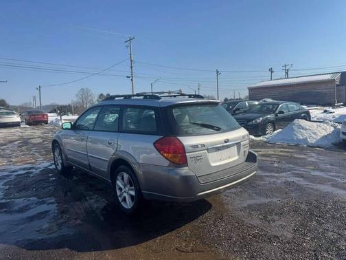 2005 Subaru Outback 2.5 XT