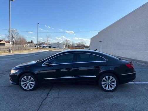 2010 Volkswagen CC Sport